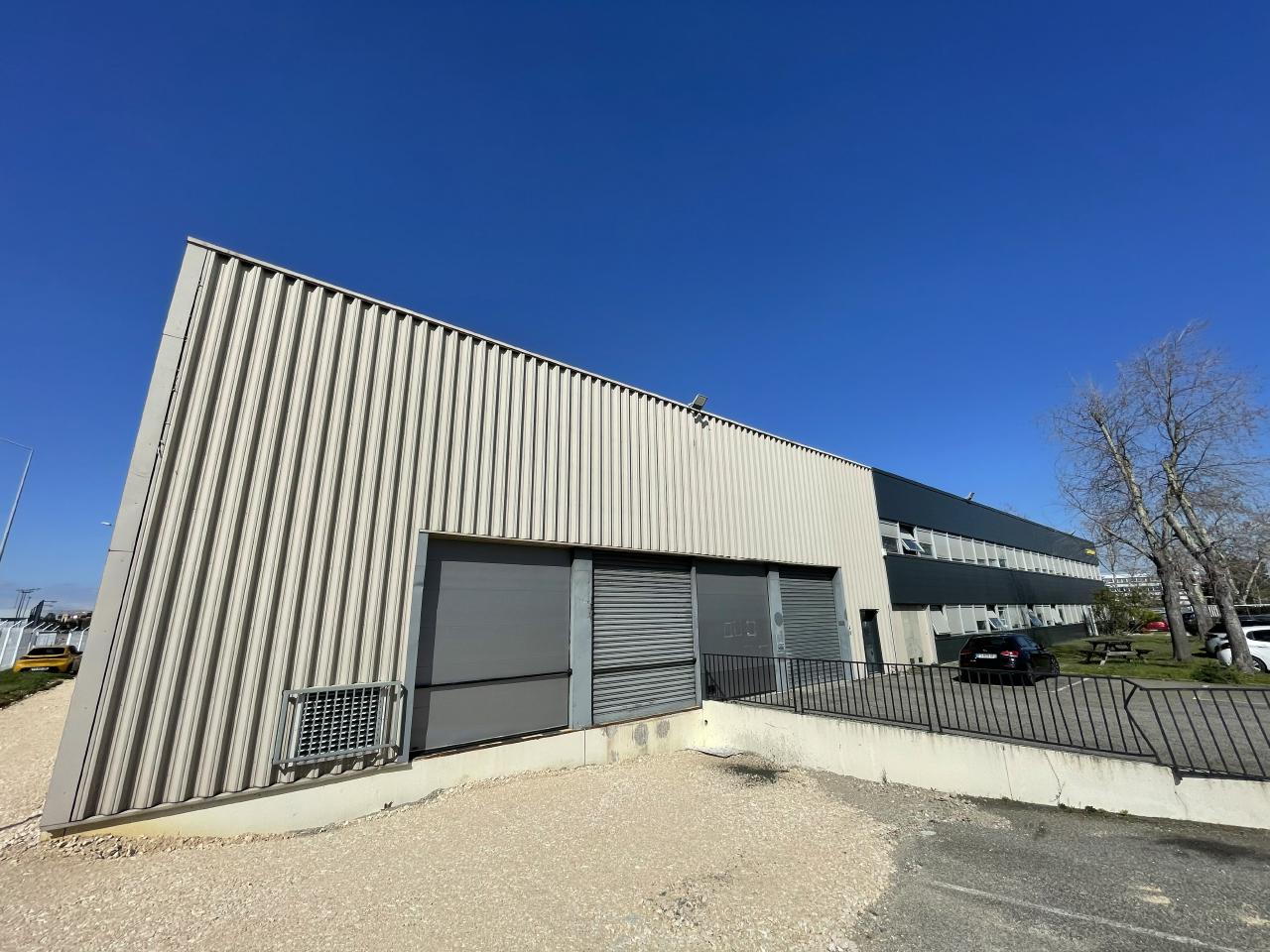 Local d'activité Blagnac 1220m² Location local d'activité Blagnac Haute-Garonne OLACT2419317 1